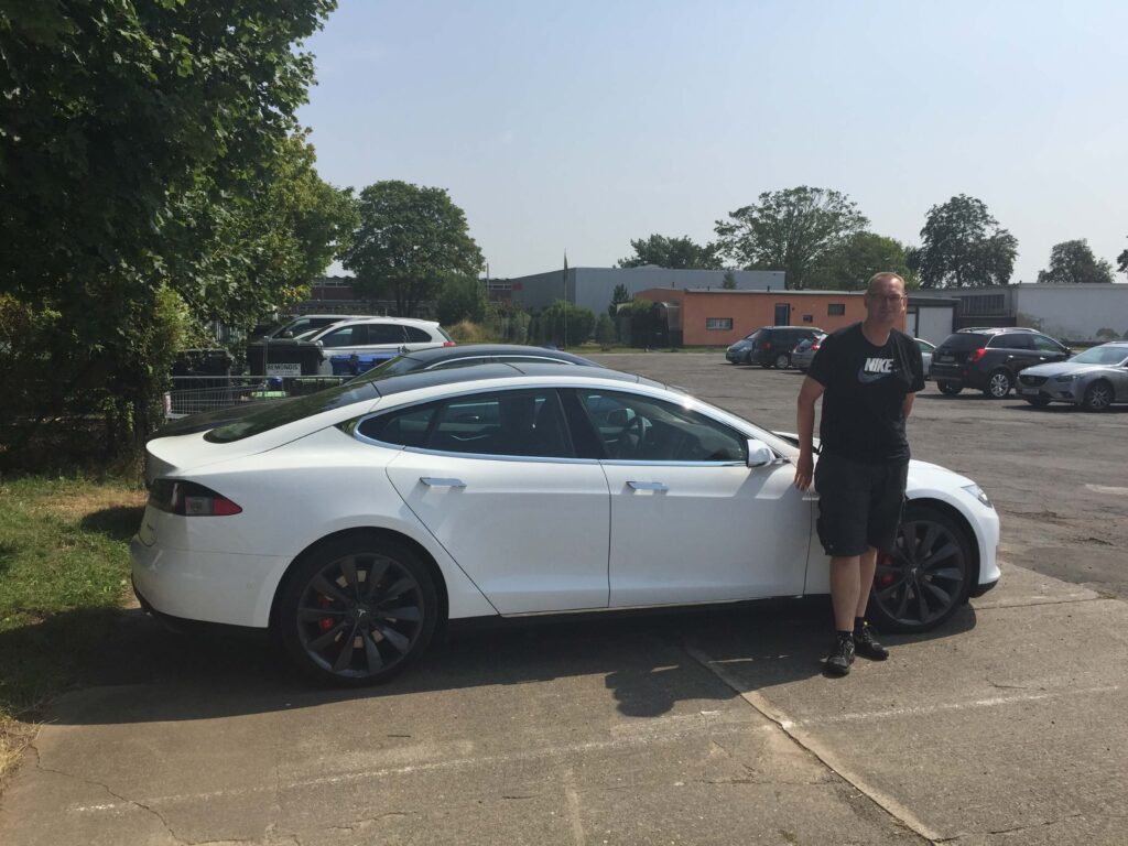 TESLA Model S
